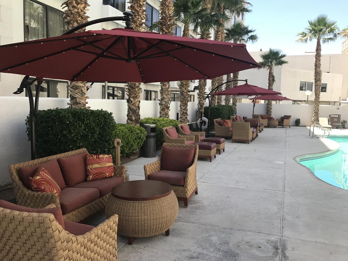 Ramada By Wyndham Terrible'S Hotel & Casino 吉恩 外观 照片